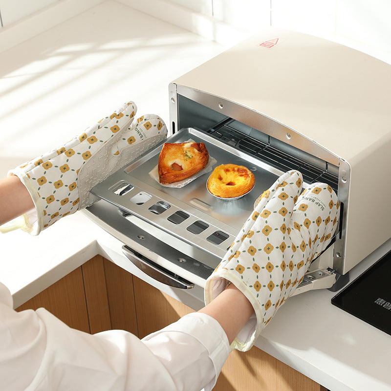 Anti-Scalding Cotton Non-Slip Oven Mitts - 2 Colors