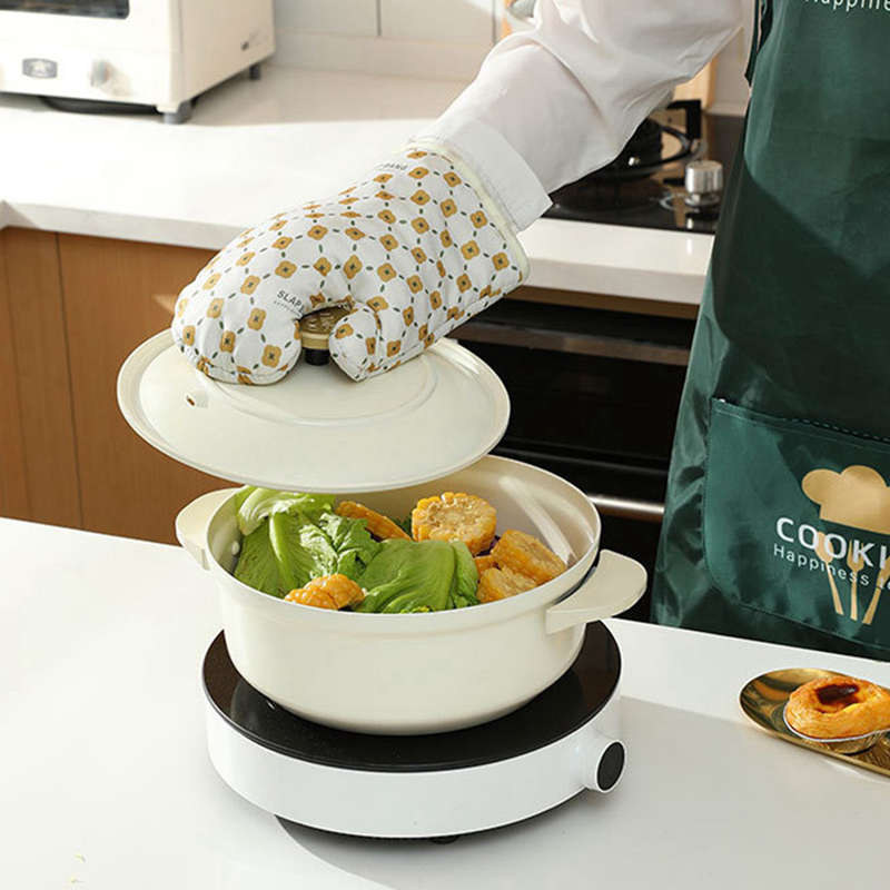 Anti-Scalding Cotton Non-Slip Oven Mitts - 2 Colors